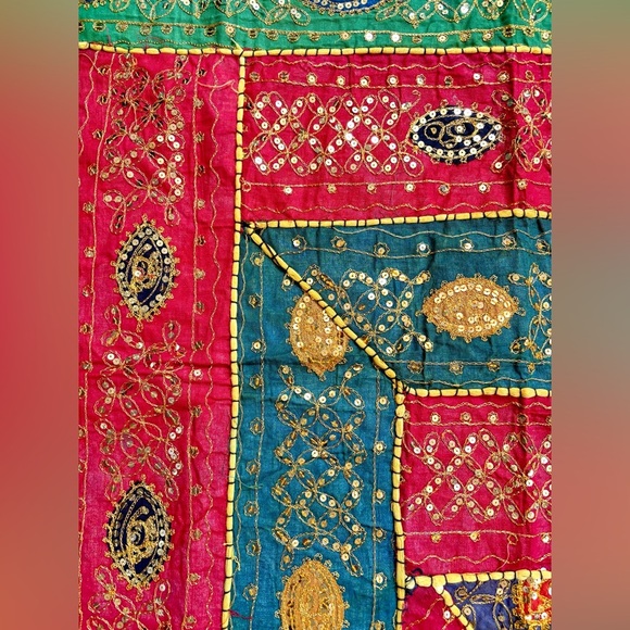 Colorful Geometric Patterned Tapestry - Picture 4 of 5